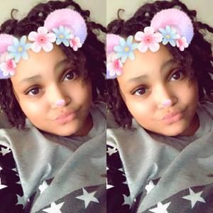 Meet your Posher, Nelle